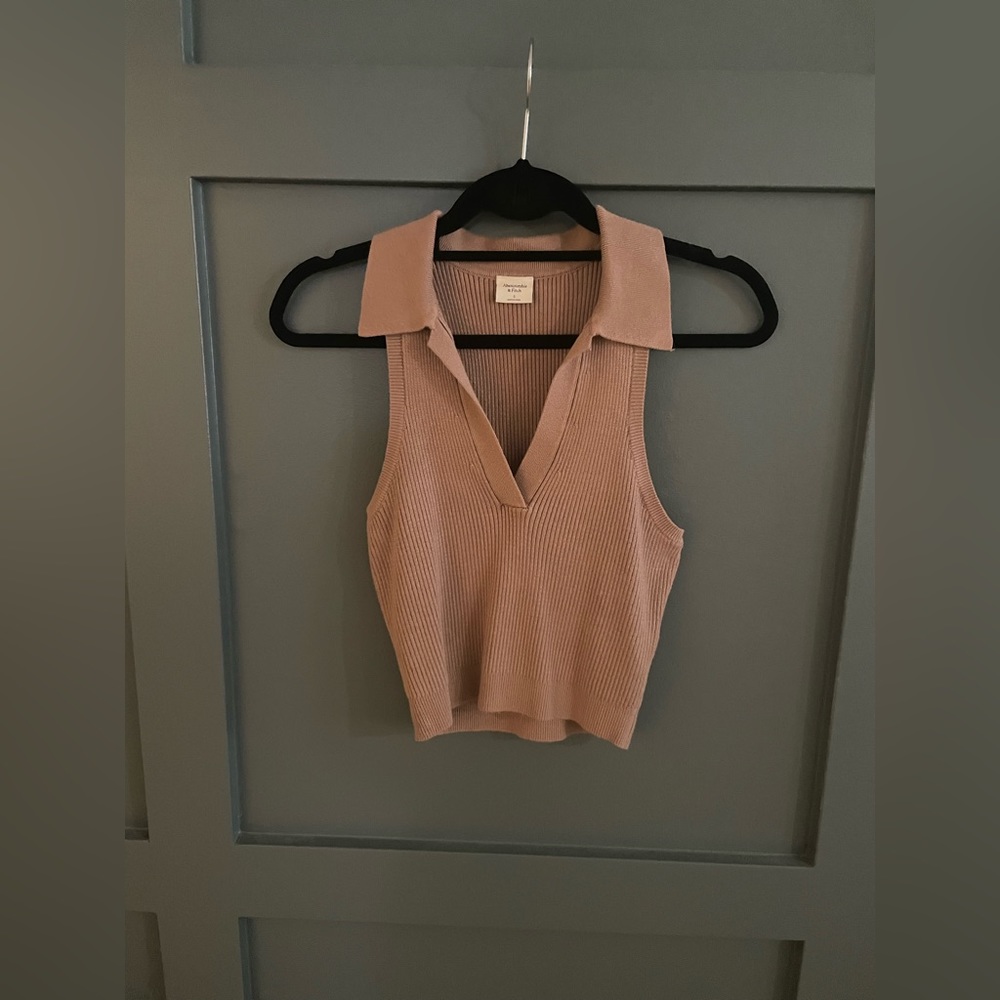 Abercrombie & Fitch Ribbed Polo Crop Top